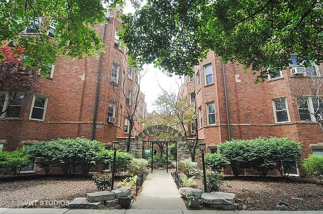 1st image of 4126 N Kedvale Ave APT 303