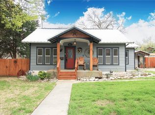 800 N 37th St #A, Waco, TX 76710