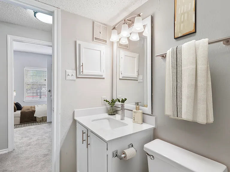 Estates at Las Colinas - U Renovation