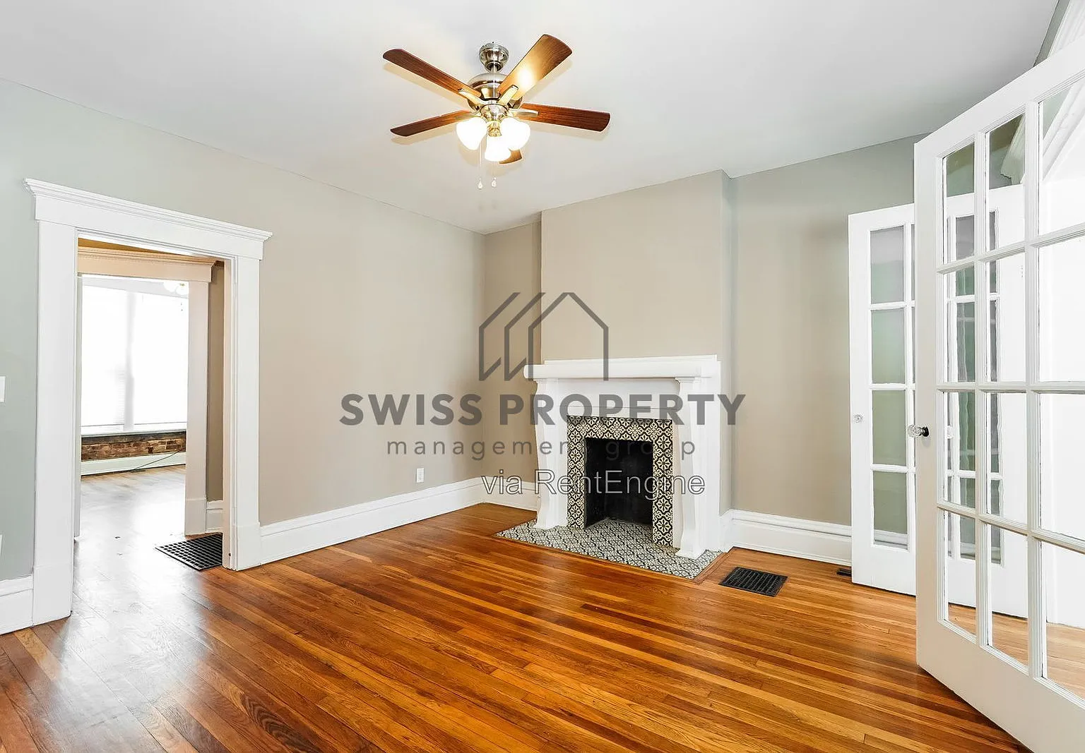 2 bed, 2.0 bath, 1100 sqft, $1,575 — Photo 4