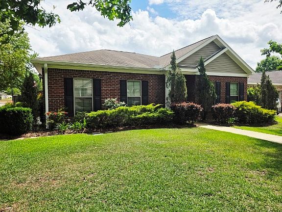 4th image of 201 Belhaven Dr