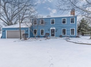 5399 Driftwood Ct, Lisle, IL