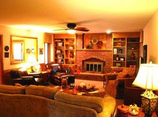 7318 N Olive St, Gladstone, MO 64118