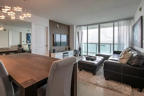 1800 N Bayshore Dr Photo 1