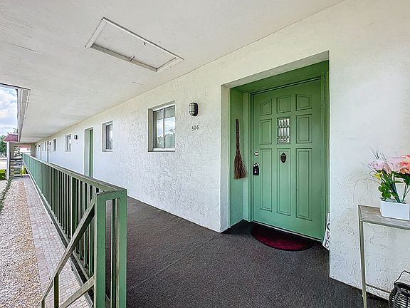 2nd image of 3500 Beneva Rd Unit 306