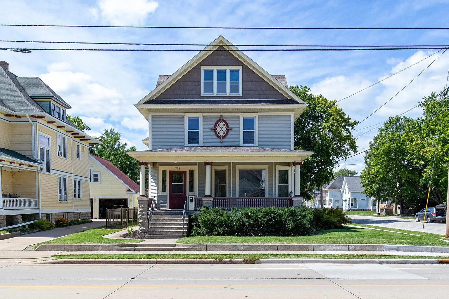 751 Jackson St photo 1