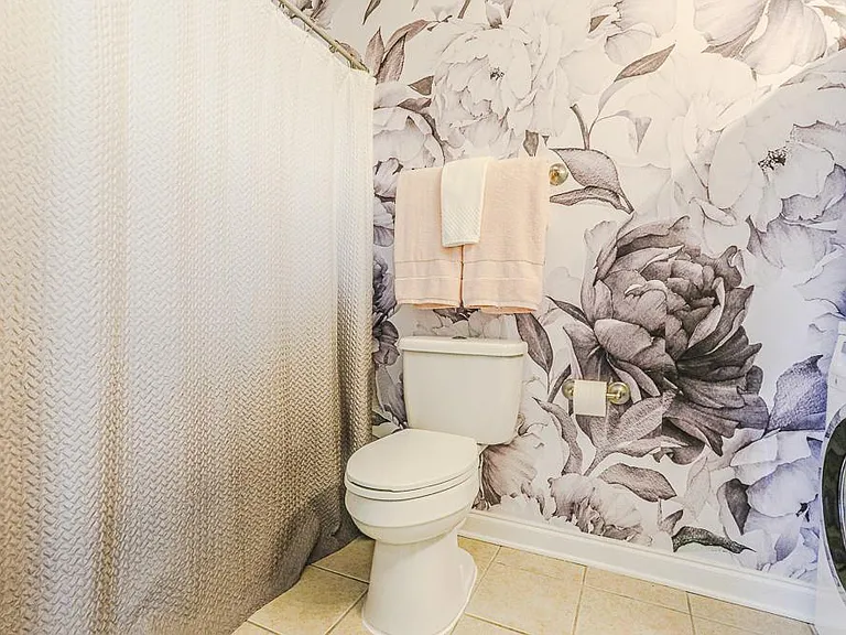 112 Cypress Point Ct #101B — Photo 9