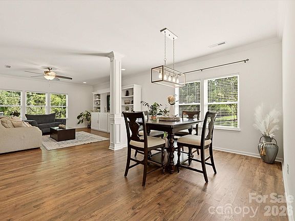 3rd image of 1104 Bassett Way