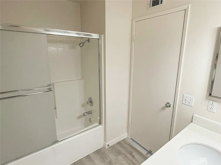 2117 Los Ranchitos Rd — Photo 29