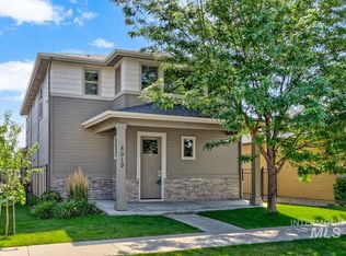 8010 S Snow Bird Ave, Boise, ID 83716