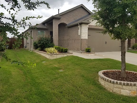 4th image of 1801 Massey Ln