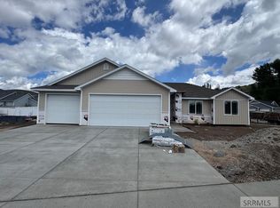 355 Skyline Peak Loop, Inkom, ID 83245
