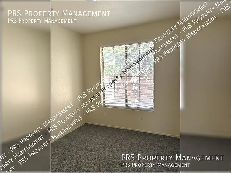 3317 E Park Ave — Photo 8