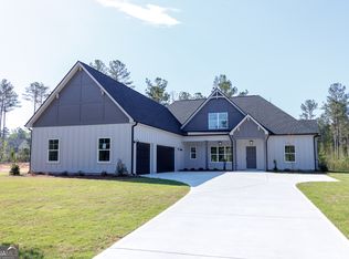 310 Atlantica Dr #47, Newnan, GA 30263