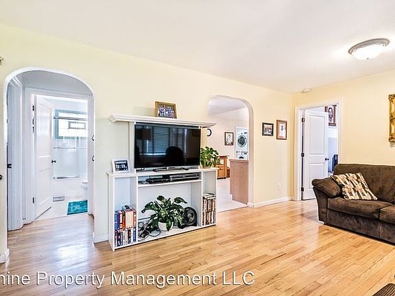 3rd image of 3903 W Main St