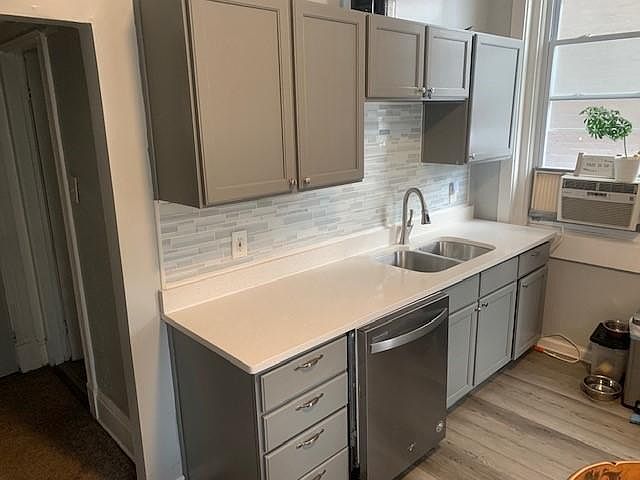 1st image of 3241 Glendora Ave #2