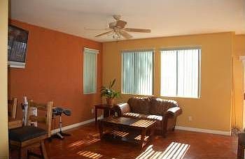 4th image of 3011 Extravagant Ave