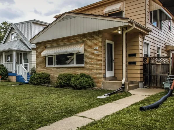 2418 S 75th St, Milwaukee, WI 53219