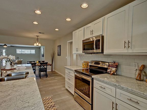 5th image of 6918 E Avalon Dr