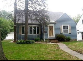 207 Hillside Ave, Waterloo, IA 50701