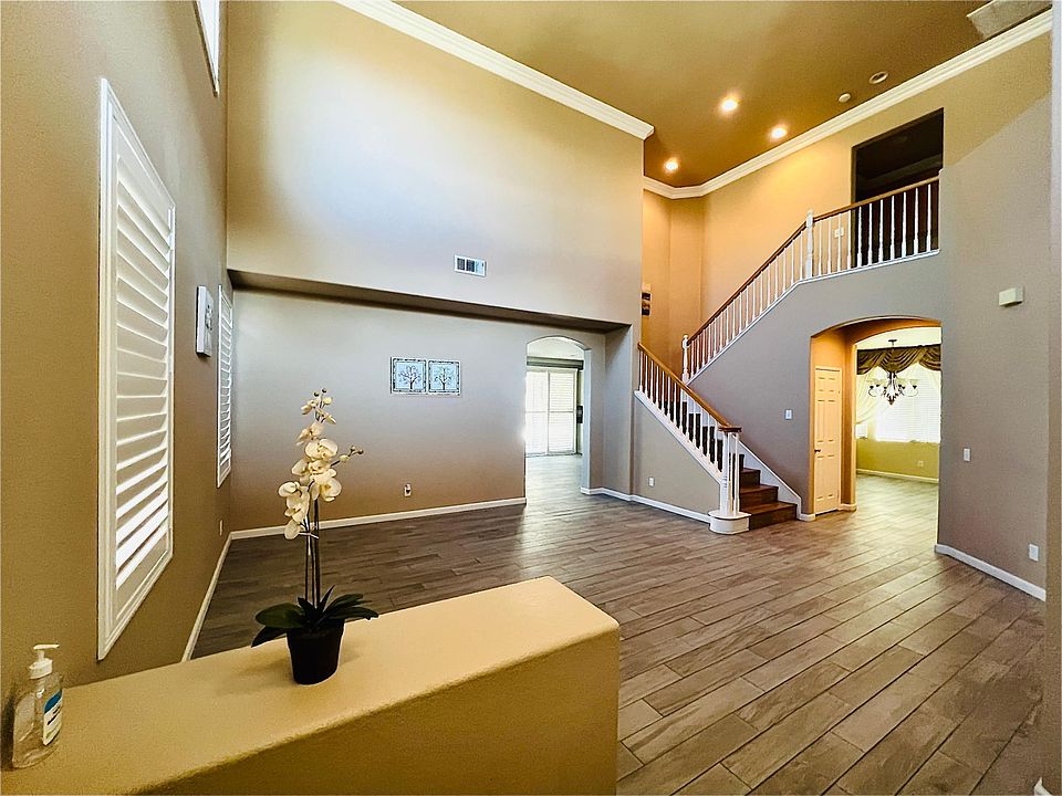 8740 Lodgepole Ln, Riverside, CA 92508 Zillow