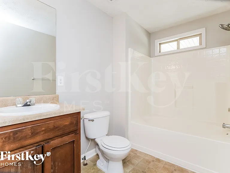 1126 McConaughy Ct — Photo 17