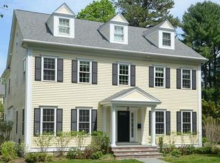 27 Garrison Rd, Wellesley, MA 02482
