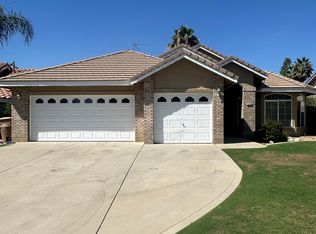 12106 Kingfisher Ave, Bakersfield, CA
