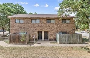 2nd image of 2406 Blanco Dr APT A