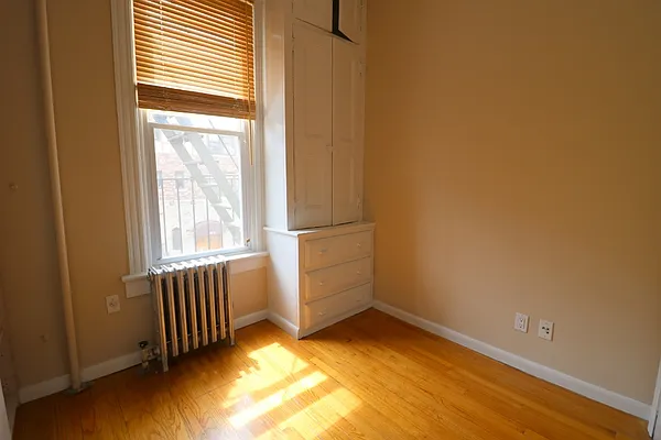 Rented by Corcoran | media 17