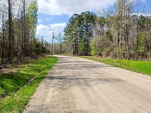 2nd image of D07-3 Wood Landing Road