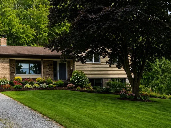 516 Cumberland Estates Rd, Cumberland Gap, TN 37724