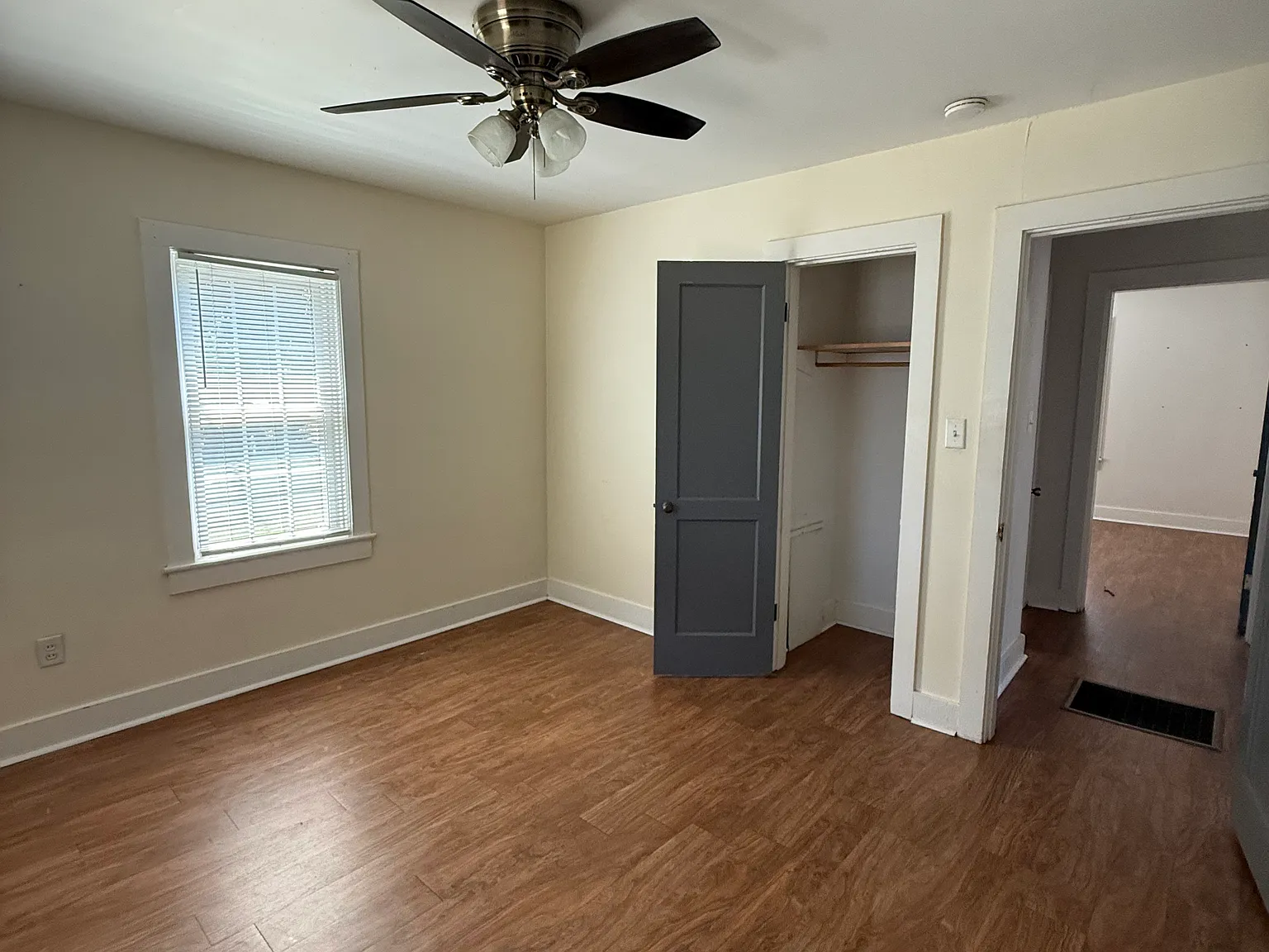 2 bed, 844 sqft, $1,375 — Photo 4