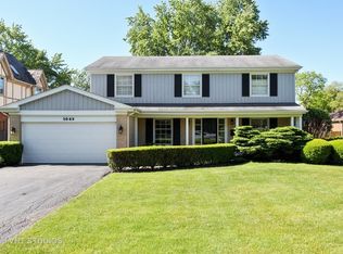 1043 Burton Ter, Glenview, IL 60025