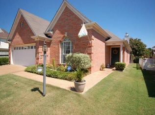 8901 Hidden Spgs, Memphis, TN 38016