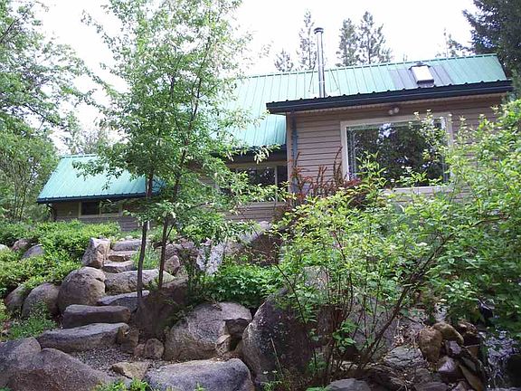 3rd image of 225 Forest Knoll Ln