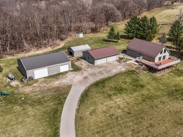 4903 Valley Farm Rd, Central City, IA 52214