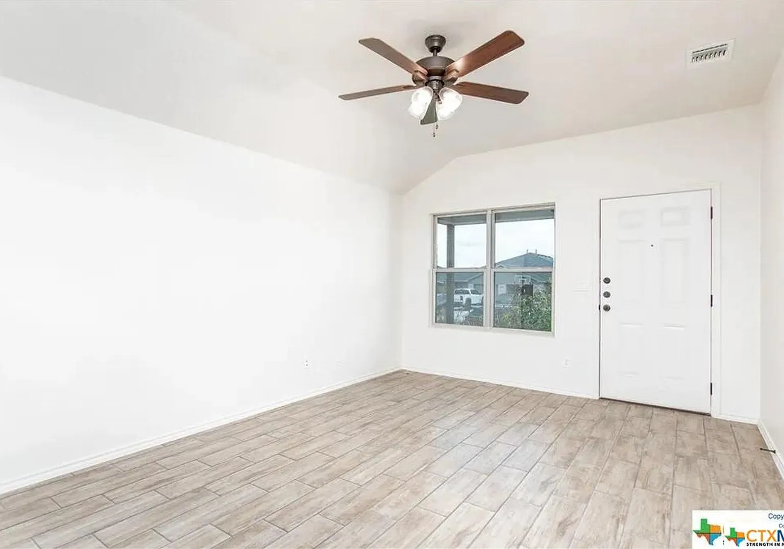 2409 A Alterman Dr. — Photo 2