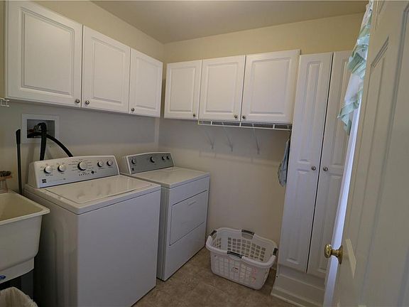 4th image of 1122 Wynnewood Dr
