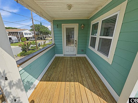 5th image of 2017 Newport News St Lot 1214