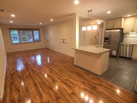 3rd image of 20 Fellswood Dr