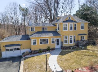18 Amazon Rd, Carmel, NY 10512