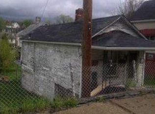 657 McMahon Ave, Monessen, PA