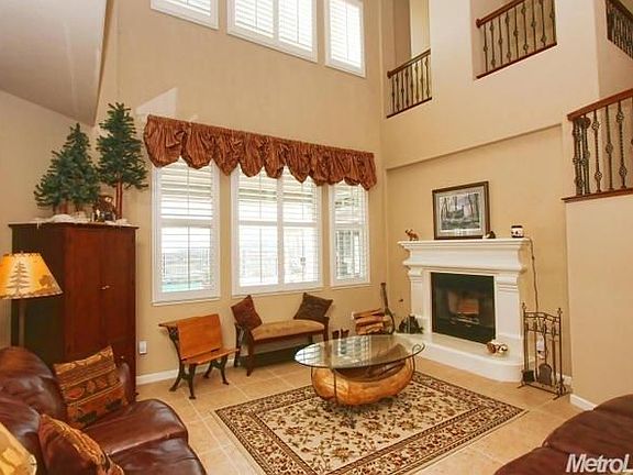 5th image of 1487 Terracina Dr