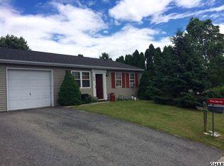 202 S Center St, Cleona, PA 17042