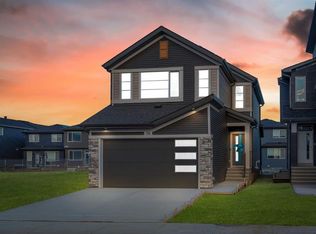24 NW Corner Glen Grn NE, Calgary, AB T3N 2P5