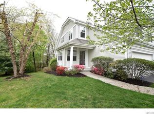 36 Roma Orchard Rd, Peekskill, NY 10566