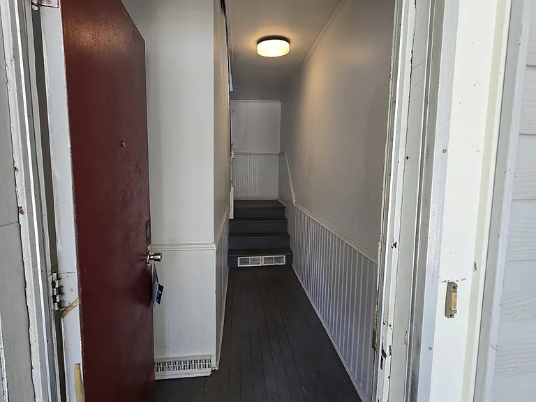 709 Dillard St #2 — Photo 5