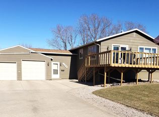 408 E 8th Ave, Fort Pierre, SD 57532