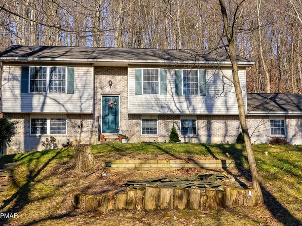 106 Parsons Ct, Saylorsburg, PA 18353